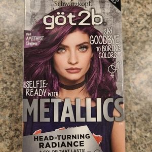 Purple permanent hair color. Never been opened.